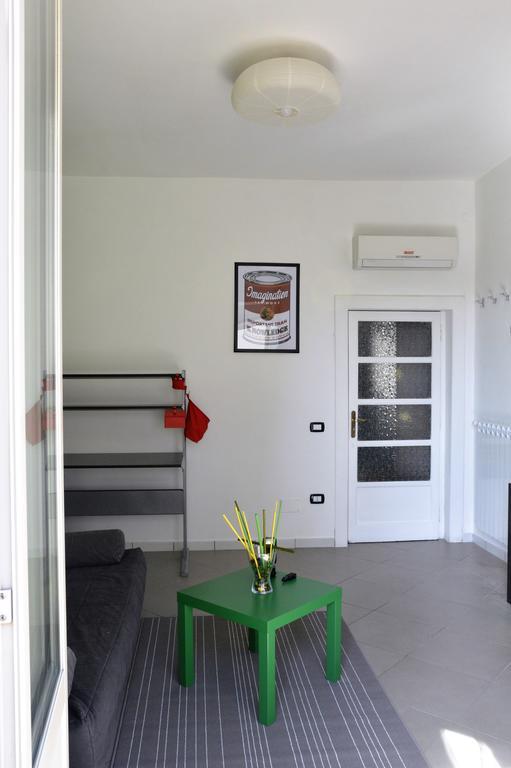 סלרנו Coolor Holiday And Business Rentals מראה חיצוני תמונה