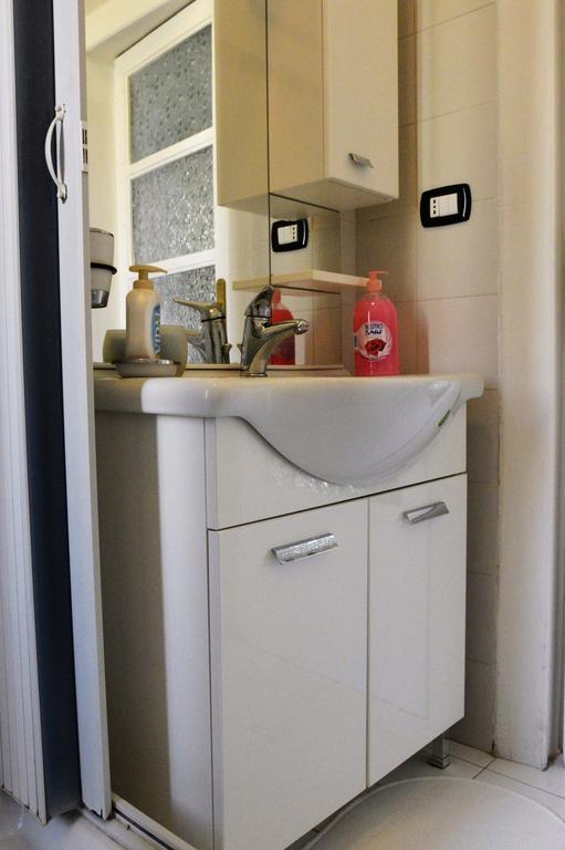 סלרנו Coolor Holiday And Business Rentals מראה חיצוני תמונה